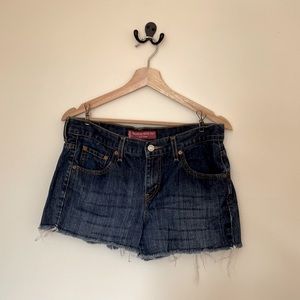 Levi Cut Off Jean Shorts